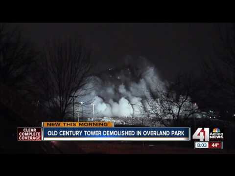 Old CenturyLink tower demolished in Overland Park