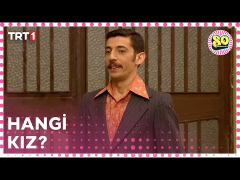 Ergun, Butik Ali'nin hoşlandığı kızı anladı - Seksenler 37.Bölüm