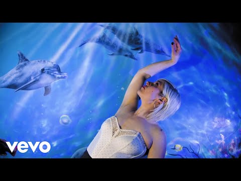 VISSIA - Walk Me Home (Official Video)