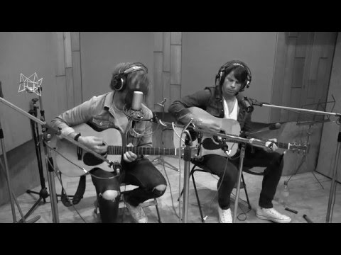 (Badlands) Paul Adams & Johnny Ashby on Angelika's Indie Live Sessions