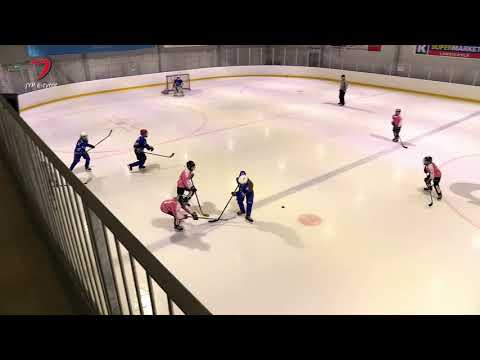 E-tyttöjen sarjaottelu EKS - JYP 4.11.2017 Jyväskylä