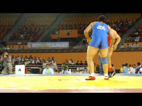 Rajiv Tomar vs afghani wrestler