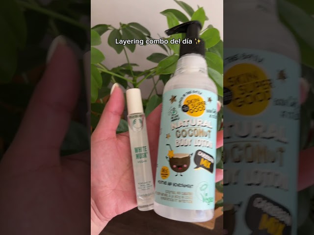Vídeo relacionado con Cosmética femenina de la marca The body shop, cosmética natural, White Musk Deodorant 50 mililitros
