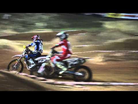 Paulo Alberto #211 crash Supercross Quintiães 2012