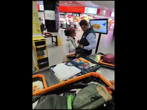 Así es el paso por Migración y Seguridad en el Aeropuerto El Dorado de Bogotá - RayBan Meta POV