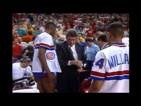 Mark Aguirre - 25 Points, 9-16 Shooting vs. Bulls (1989 Playoffs)