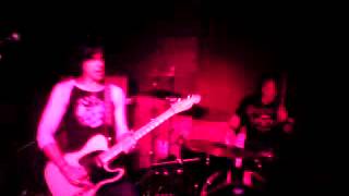 Rhino Bucket - She&#39;s a Screamer (Live in Prague, 2013)