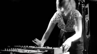 Handsome Furs - &quot;Legal Tender&quot; (Live in Minneapolis 3/28/09)