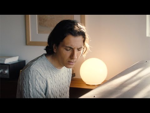 Anson Seabra - Keep Your Head Up Princess (Official Music Video)