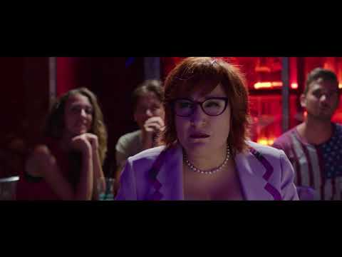 Arrivano i Prof | Maria Di Biase è la Prof.ssa di Inglese Sandra Melis