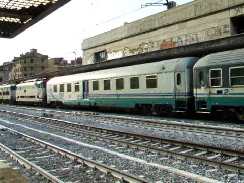 EXP 14462 Roma Ostiense - Lourdes loco E656 006 + E444 096 con barellata