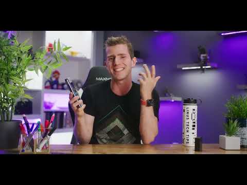 MEME: Every other phone is quiet in my presence - Galaxy Fold Silence (no review, just a sassy state