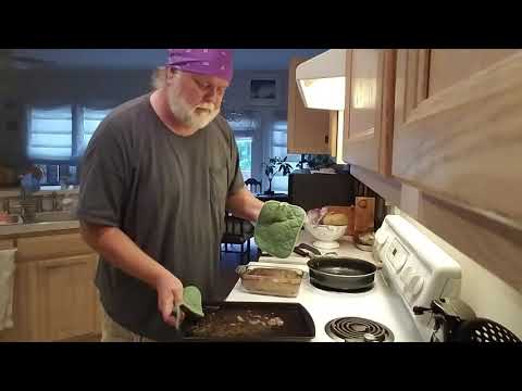 Meatloaf cooked draining excess grease technique