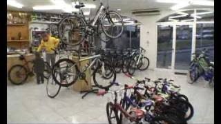 preview picture of video 'Bicicletes DAVID  Torroella de Montgri (GIRONA) bicicletas bikes'