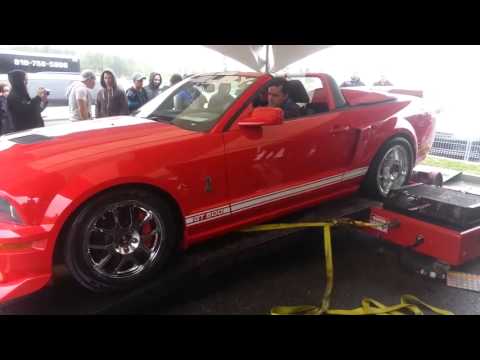 Mustang Shelby GT500 destruye un dinamómetro