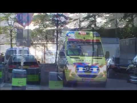 VZA Ambulance 13-156 met spoed naar de Kinkerstraat Amsterdam