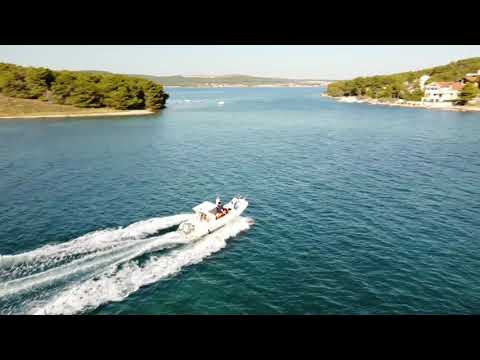 Andrej on boat, Mrljane