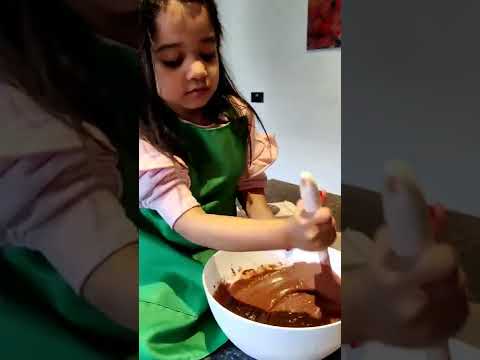 Cake making | kyra growing big | chocolate cake 🎂
