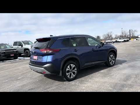 2023 Nissan Rogue AWD SV Moonroof for sale at Lally Chevrolet Ltd. in Tilbury, ON