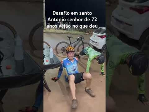 Desafio em santo Antonio de Goiás olha que senhor duro na queda kkkkkkkkkkk 72 anos