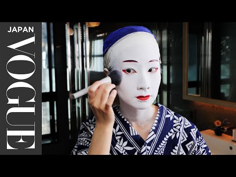 藤間爽子が、日本舞踴の伝統のな化粧法を特別披露！|美麗的祕密 | VOGUE JAPAN (藤間爽子が、日本舞踊の伝統的な化粧法を特別披露！| Beauty Secrets | VOGUE JAPAN)