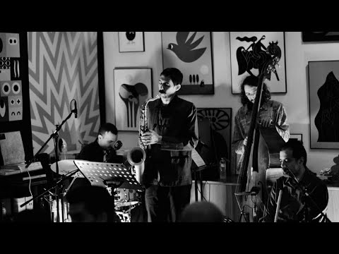 Yako trio