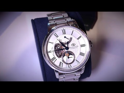 Orient Star The Moon Charisma “M45 Collection”