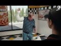 Прикольная реклама пиццерии Humor 