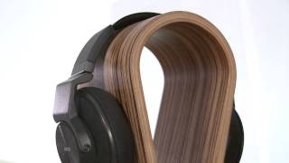 Video thumbnail for AKG K550 headphones by What Hi-Fi?