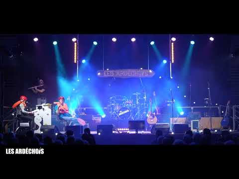 LES ARDÉCHOIS - Amour Pagaie 🚣‍♀️ Une descente de l'Ardèche à mourir de rire 🤣 #humour #concert