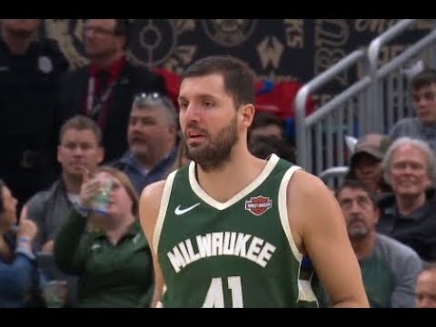 Nikola Mirotic & George Hill Highlights vs Sixers RS19G70 (17.03.19)