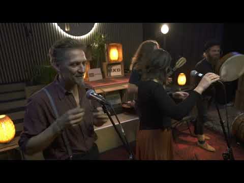 SPOT Nights - The Christmas Calendar - Virelai