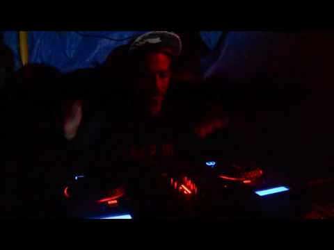 download lagu mp3 mp4 Piratatuga, download lagu Piratatuga gratis, unduh video klip Piratatuga