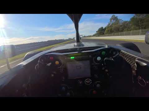 Formula 3/Regional Hotlap at Sandown Raceway (DRIVER POV)
