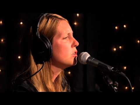 Zoe Muth - Make Me Change My Mind (Live on KEXP)