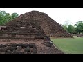 สิ่งก่อสร้างในศรีเทพเมืองเก่าคล้ายกับพีระมิดเลย | จอยจ้อย พุงกลมกลม ที่พัก การเดินทาง