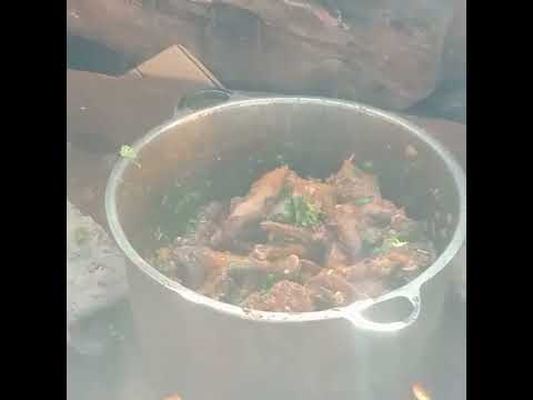 , title : 'kienyeji chicken recipe for wet fry and stew'