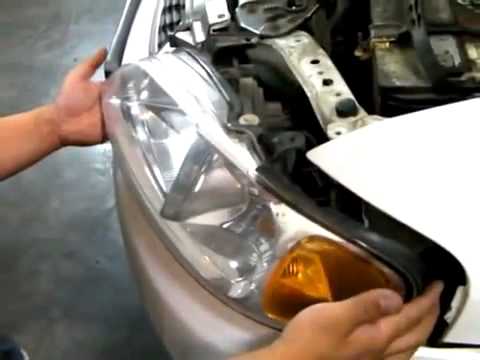 SPECDTUNING Installation Video_ 2000-2003 Nissan Sentra Projector headlights Installation.mp4