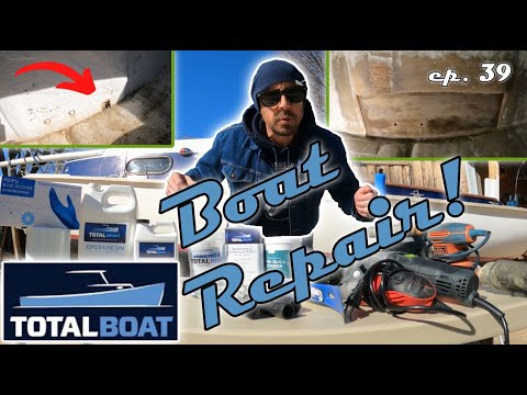 My Very First Transom Fiberglass Repair / TOTALBOAT epoxy