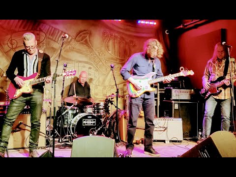 OUTRONAUT - "World War Tour"  Live @Fitzgerald's, Berwyn, IL 11/12/2022