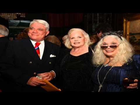 Jenny McCarthy Criticizes Rex Reed for Insulting Melissa McCarthy's Weight