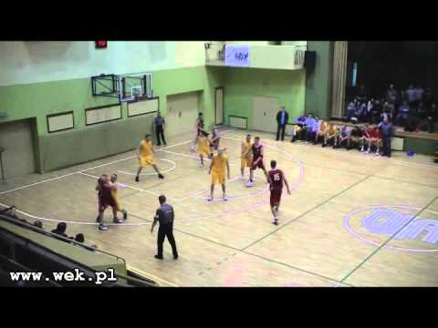 www.wek.pl: Włocławska Liga Koszykówki Amatorskiej, Remwil/Folmex - Oltech - 03.04.2011, cz.4/5