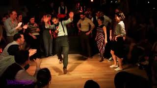 ! Un million de roses rouge