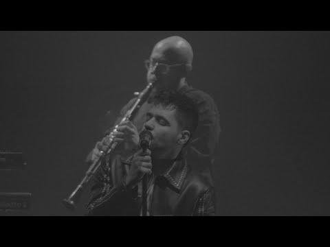 Emir Can İğrek ft. Çağrı Çelik - Devriliyorsam (Live)