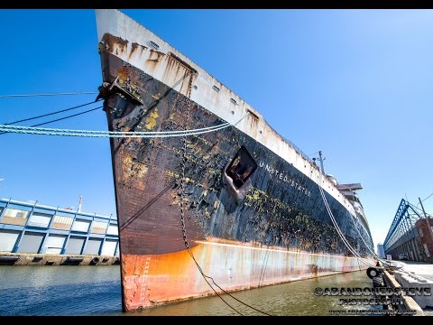 Urban Exploration: Sneak Peak DECAYING 1959 Oceanliner