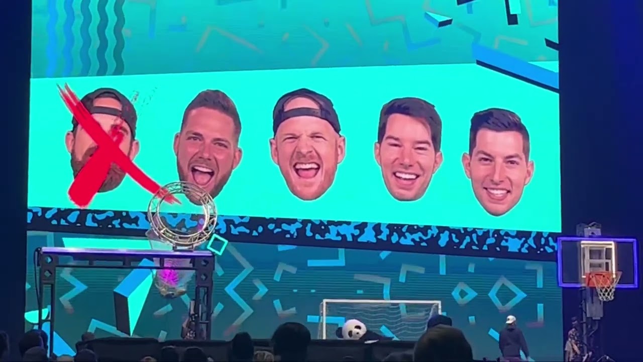 The Dude Perfect Happy Tour Show