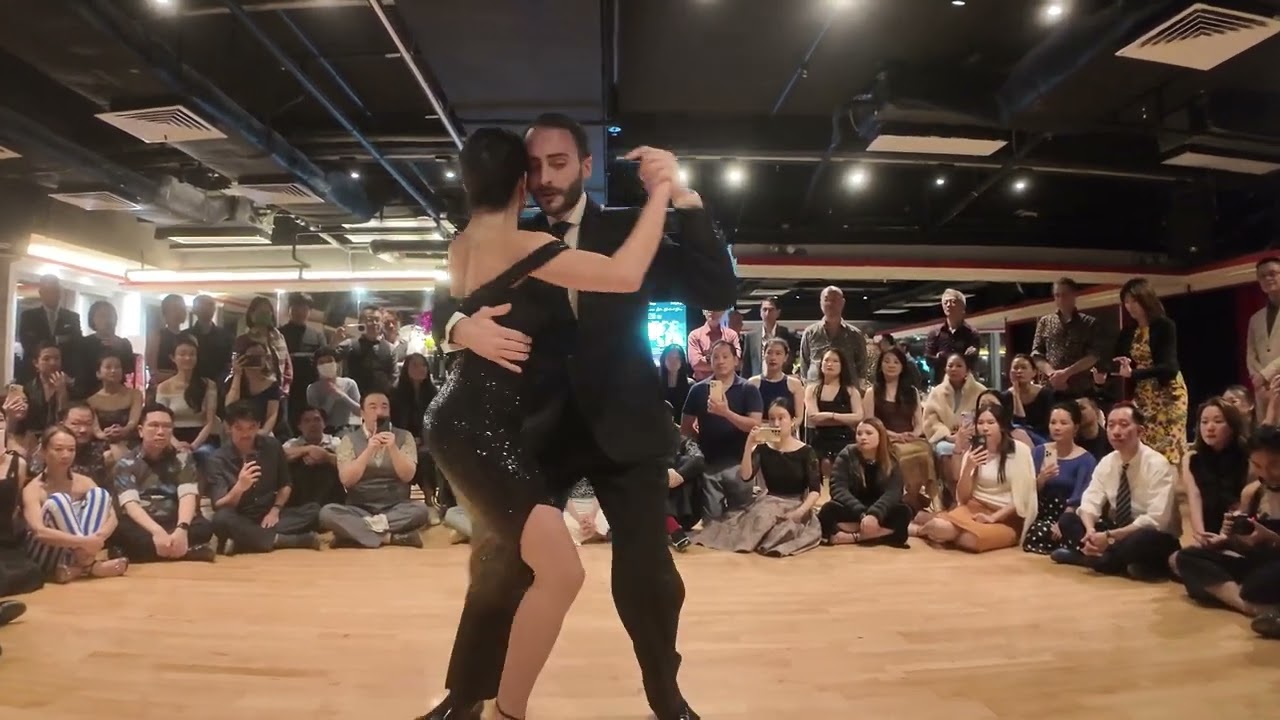 Gianpiero Galdi & Lorena Tarantino 2/5 - Tres Esquinas (Angel Vargas) Tango - Hong Kong 2025