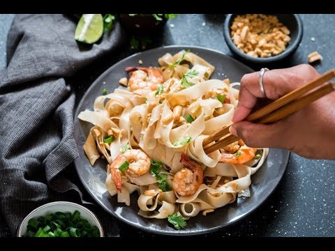 Healthy Shrimp Pad Thai Noodles Recipe