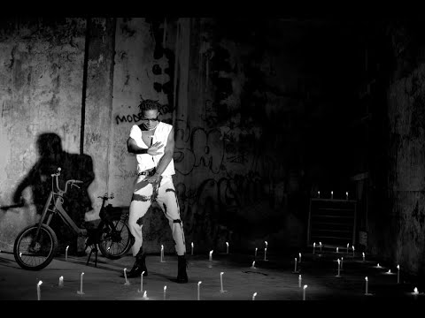 PAULO CHAKAL - BON MOUVEMENT  (Clip Officiel)