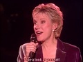 Anne Murray - Put Your Hand In The Hand (Legenda em Inglês)